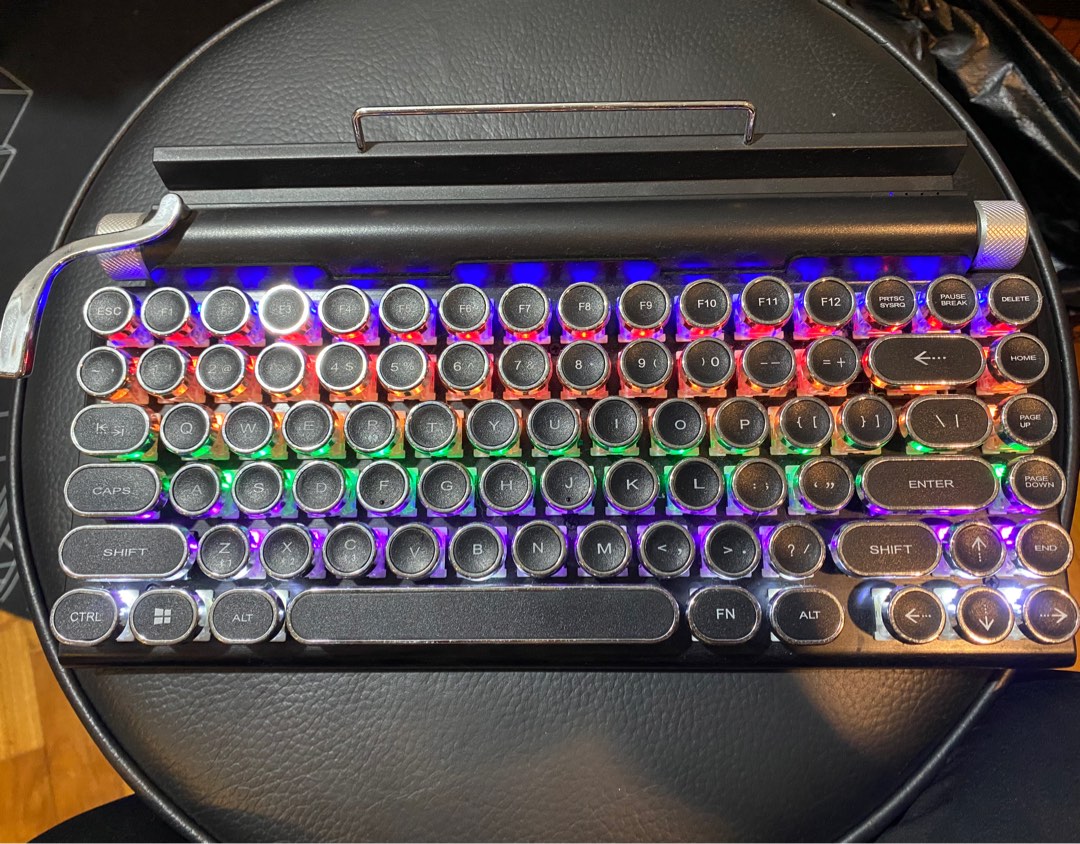 Bluetooth Typewriter keyboard, Computers & Tech, Parts & Accessories, Computer Keyboard on Carousell