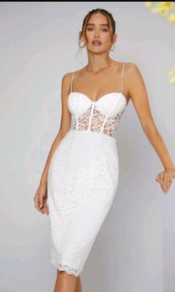 (Category: ) located in . Submitted by wardrobeloft (Listing ID 1203925525, Image 1). Description: .