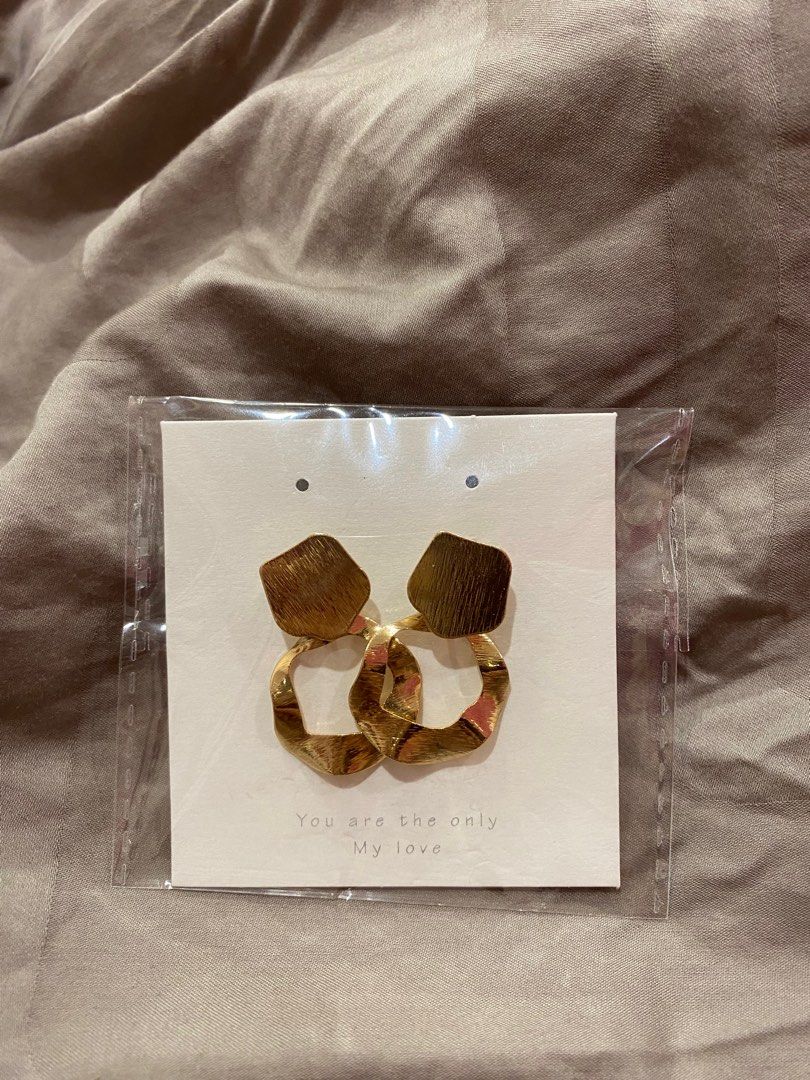 Cute trendy earrings online