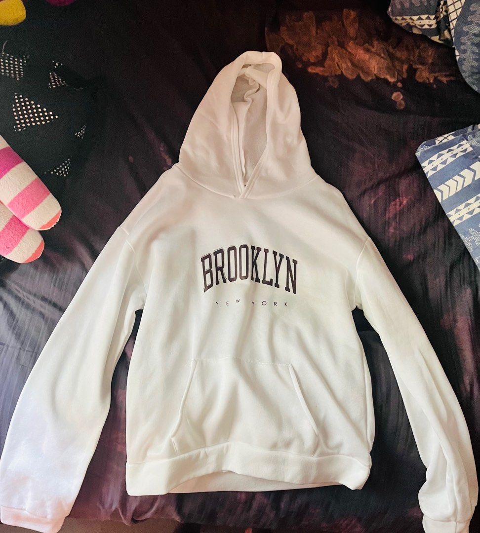 White brooklyn outlet hoodie