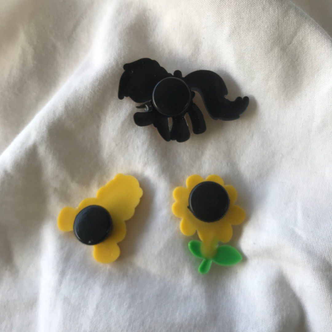 Sunflower sales croc jibbitz