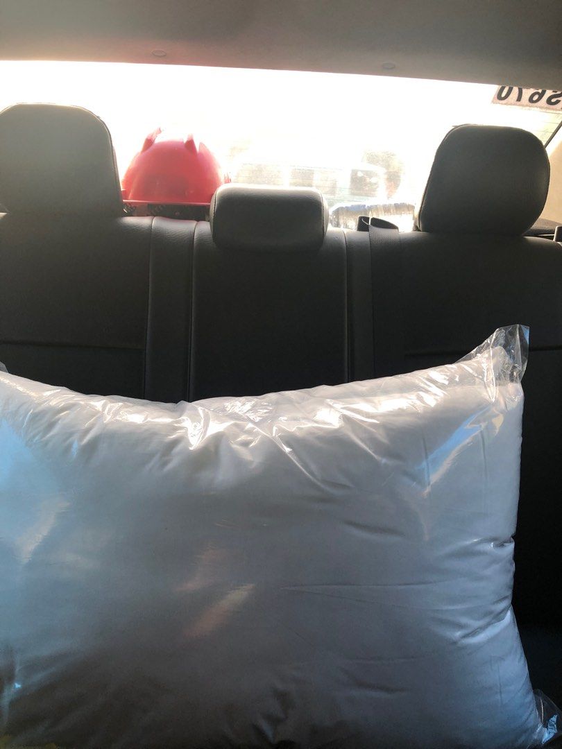 Uratex fiberfill pillow hotsell