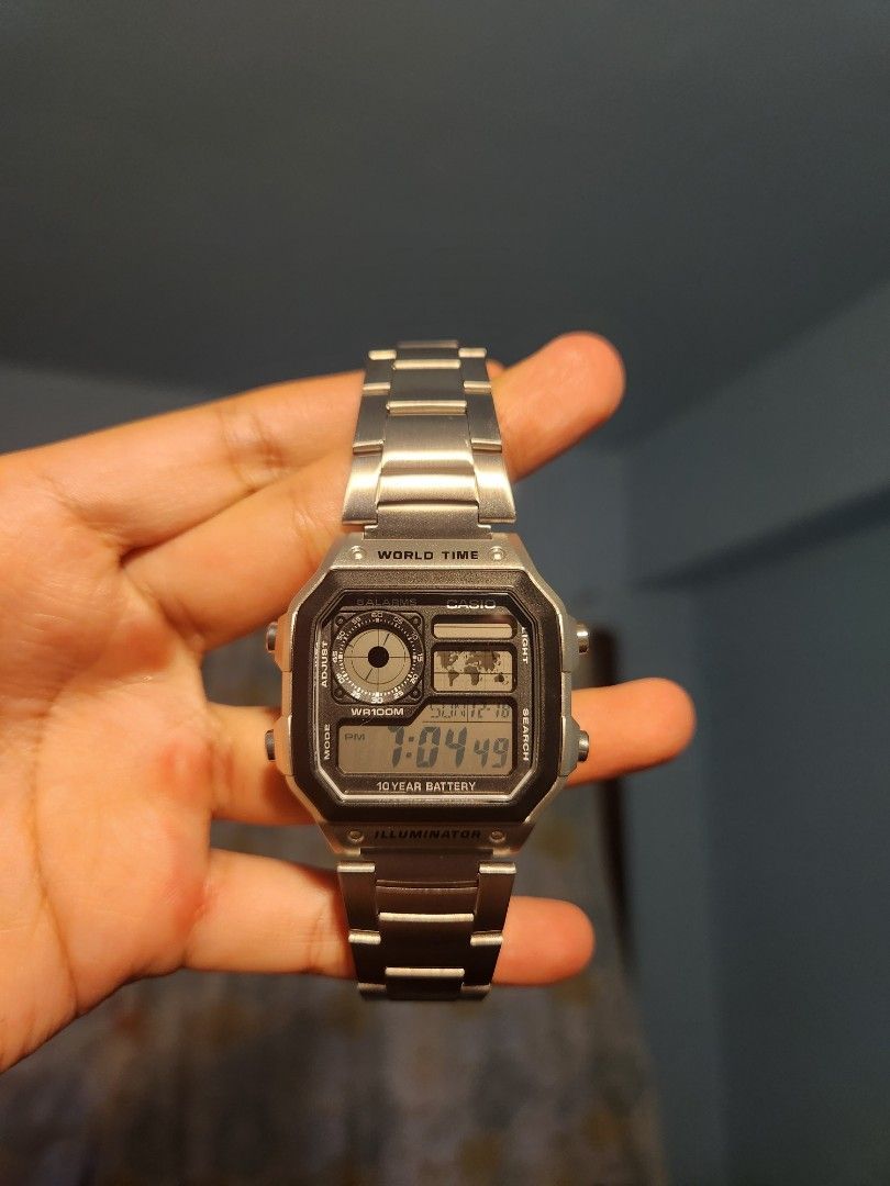 Casio royale deals gold