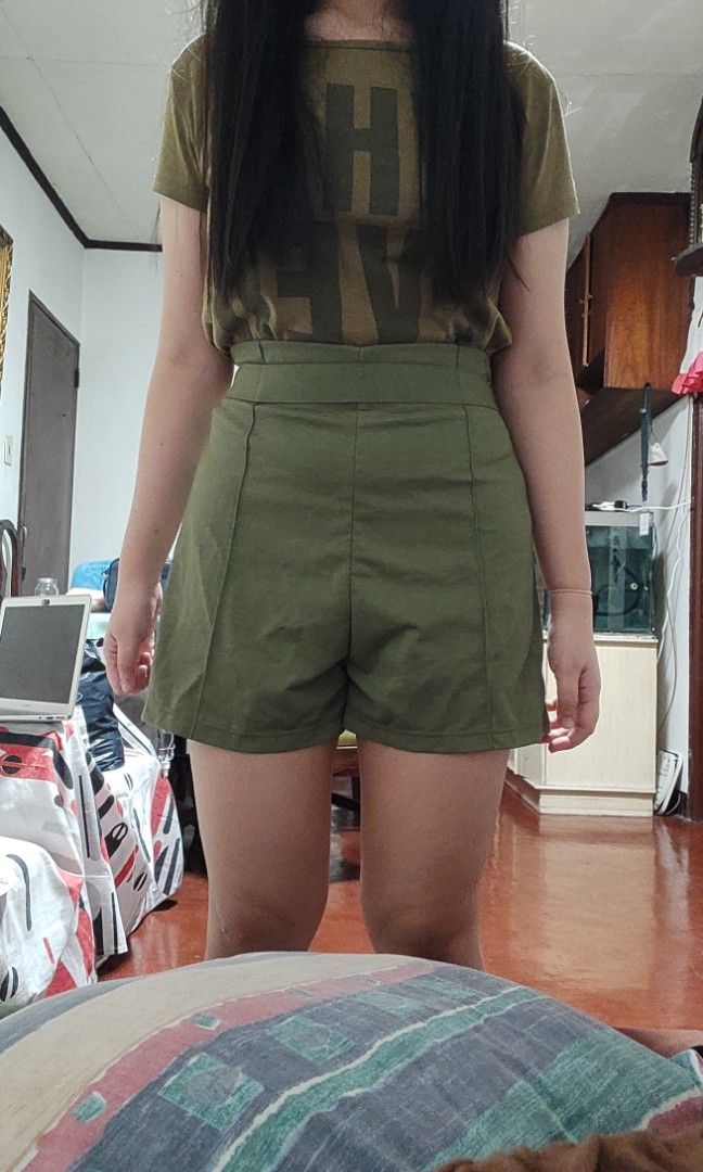 Casual High Waist Shorts in Army Green Women s Fashion Bottoms