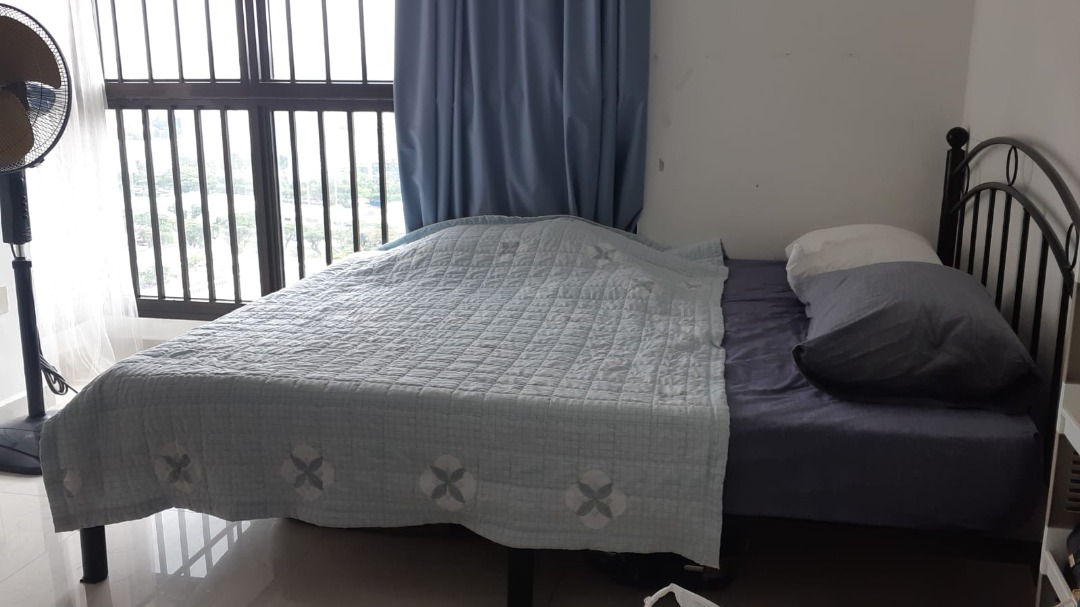 (Category: ) located in . Submitted by eshen29 (Listing ID 1203938890, Image 1). Description: .