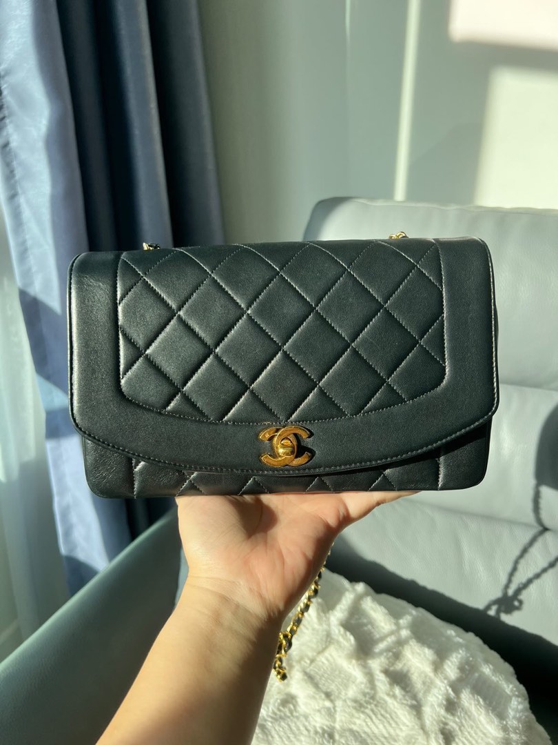 Chanel Diana Medium, Luxury, Bags & Wallets on Carousell