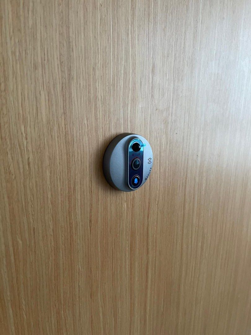 DEAL] KLOCK K200 DIGITAL DOOR LOCK And EQUES A27 DOOR VIEWER