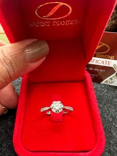 Diamon ring from Regent Diamond