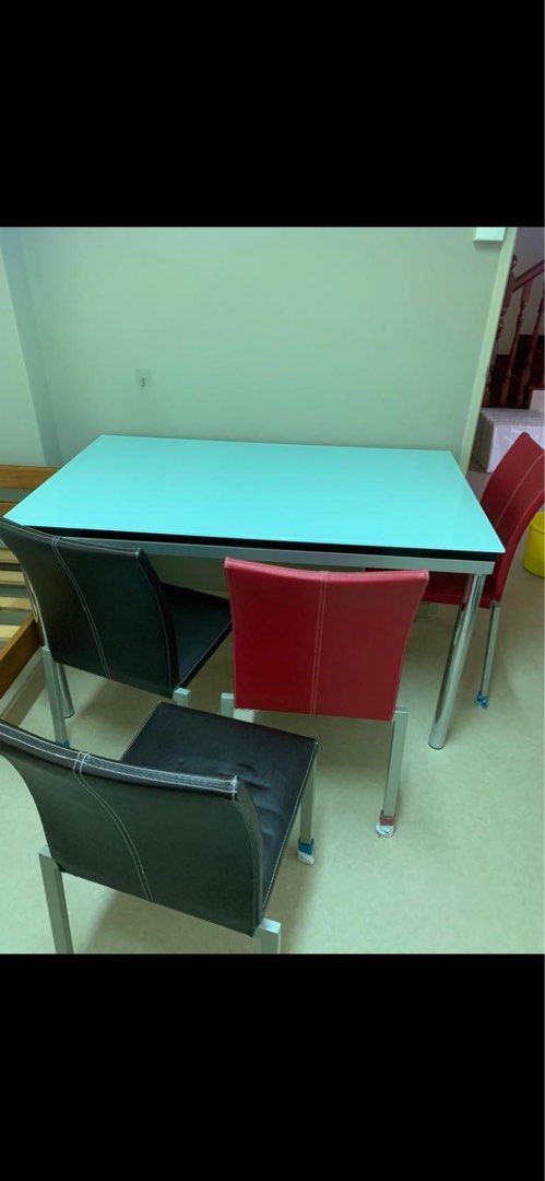 Dining Table (Category: Tables & Sets) located in Singapore. Submitted by ashchamp (Listing ID 1203812157, Image 2). Description: - Used for 1 year only - well maintained and is cleaned everyday .