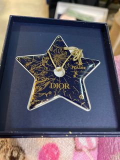 （分類：）位於 。 由 makeupgirll 提交（商品編號 1203876726，圖片 1）。簡介： 。