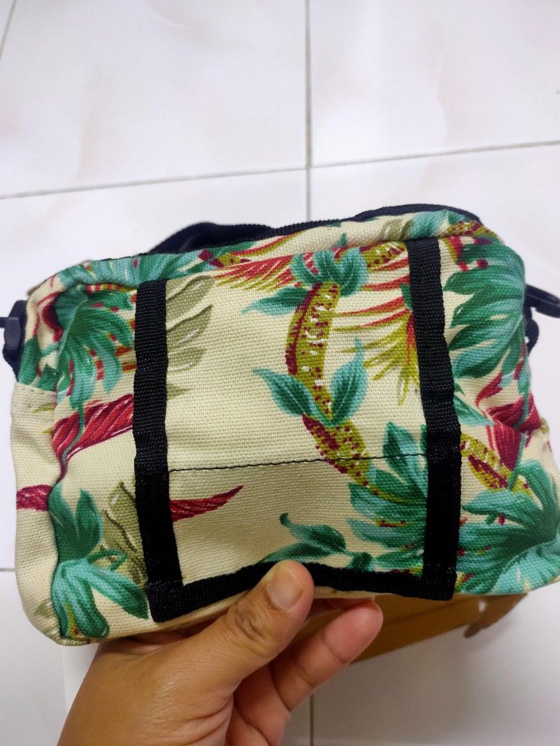 Ergobaby store front pouch