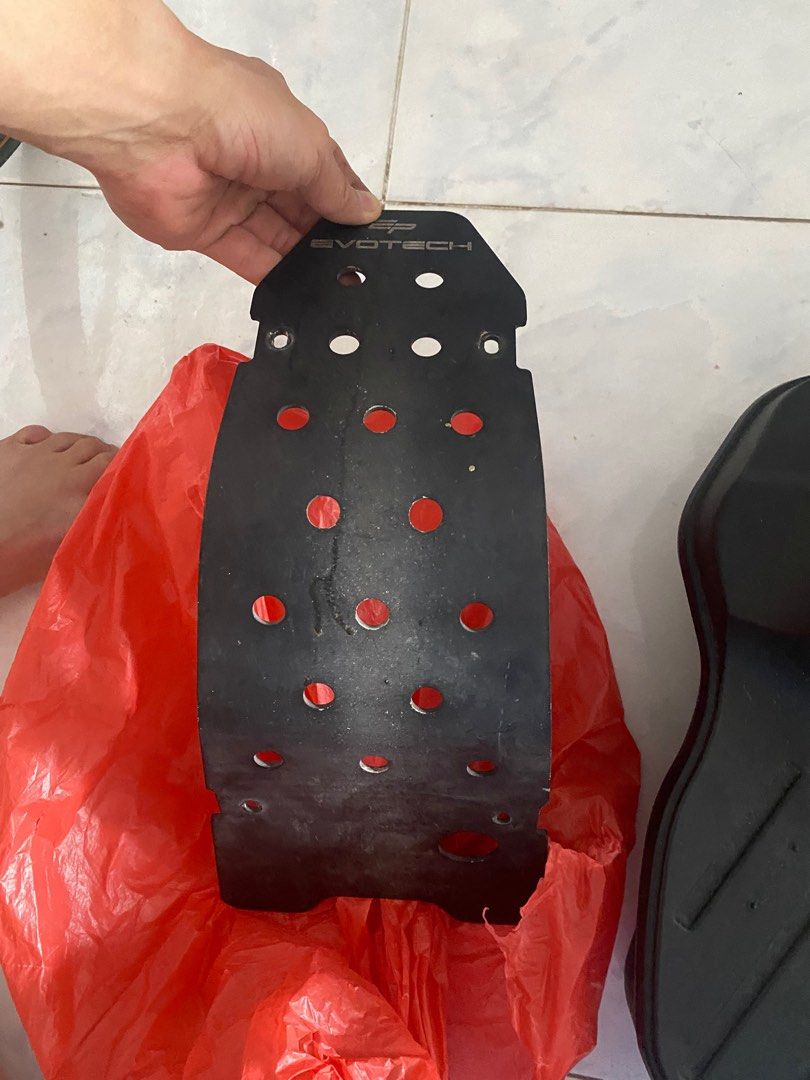 Evo tech skid plate WR250, Motorcycles, Motorcycle Accessories on Carousell
