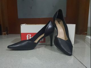 (Kategori: ) berada di . Dikirim oleh dlsdls (ID iklan 1203898890, Gambar 1). Deskripsi: .