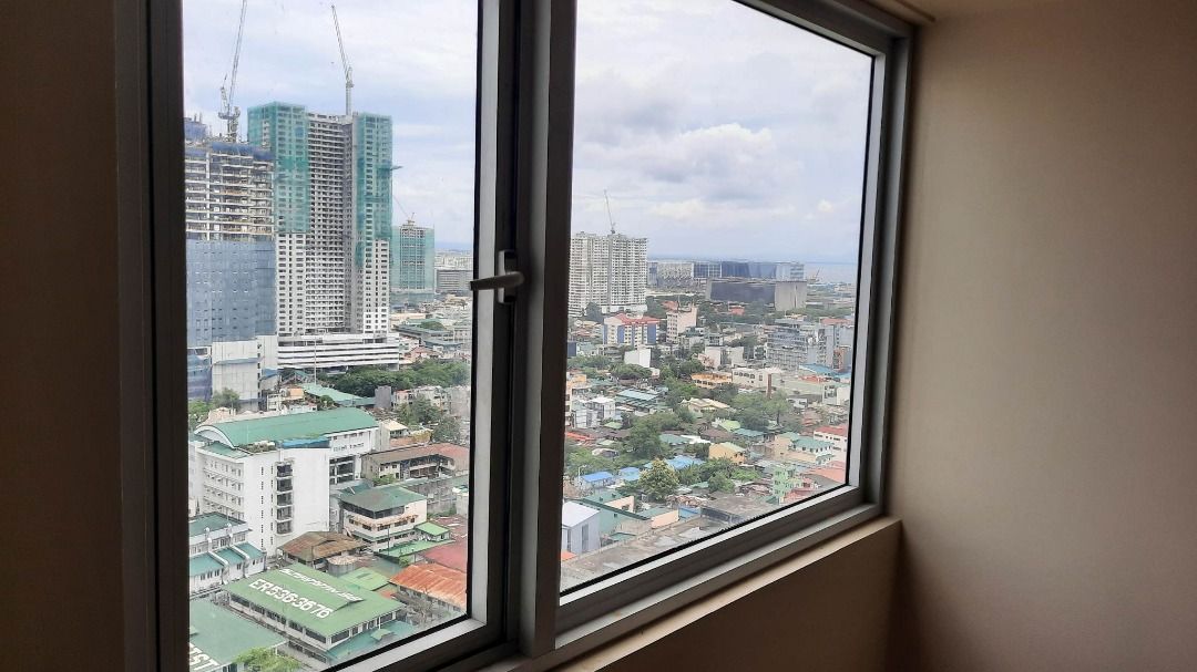 FOR RENT BRAND NEW STUDIO UNIT 22 SQM IN AVIDA TOWERS PRIME TAFT NEAR