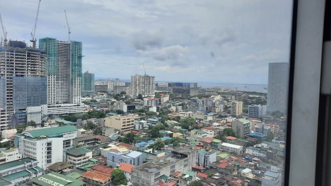 FOR RENT BRAND NEW STUDIO UNIT 22 SQM IN AVIDA TOWERS PRIME TAFT NEAR