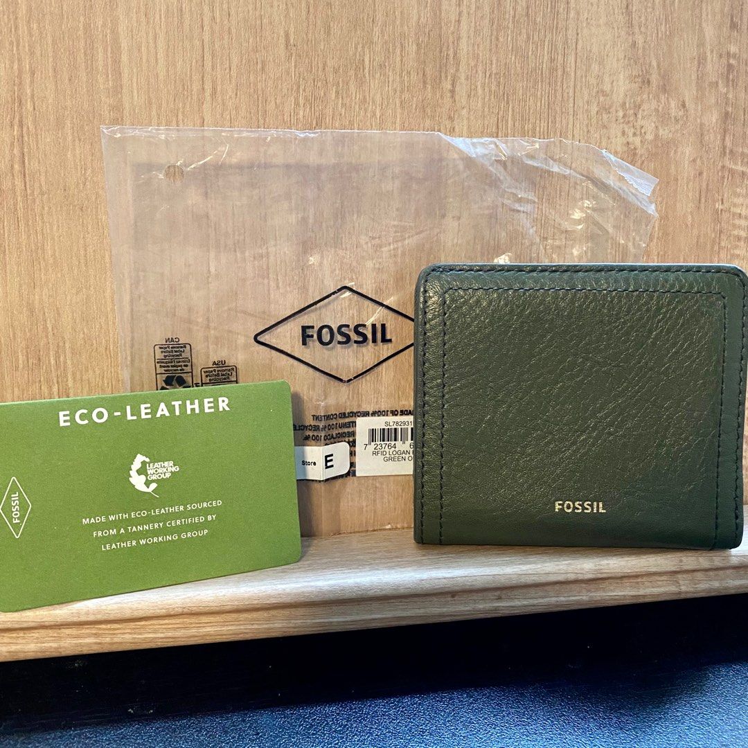 Fossil Logan RFID Bifold Wallet Green, Women's Fashion, Bags