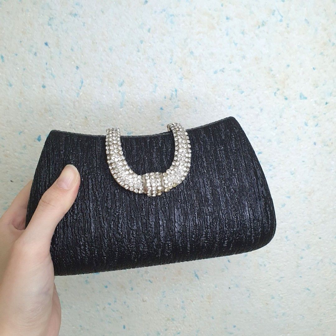 Cute outlet black clutch