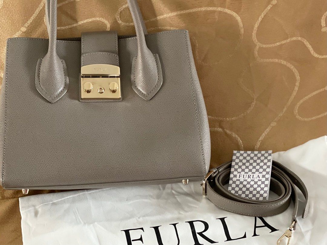 Furla metropolis m sale tote