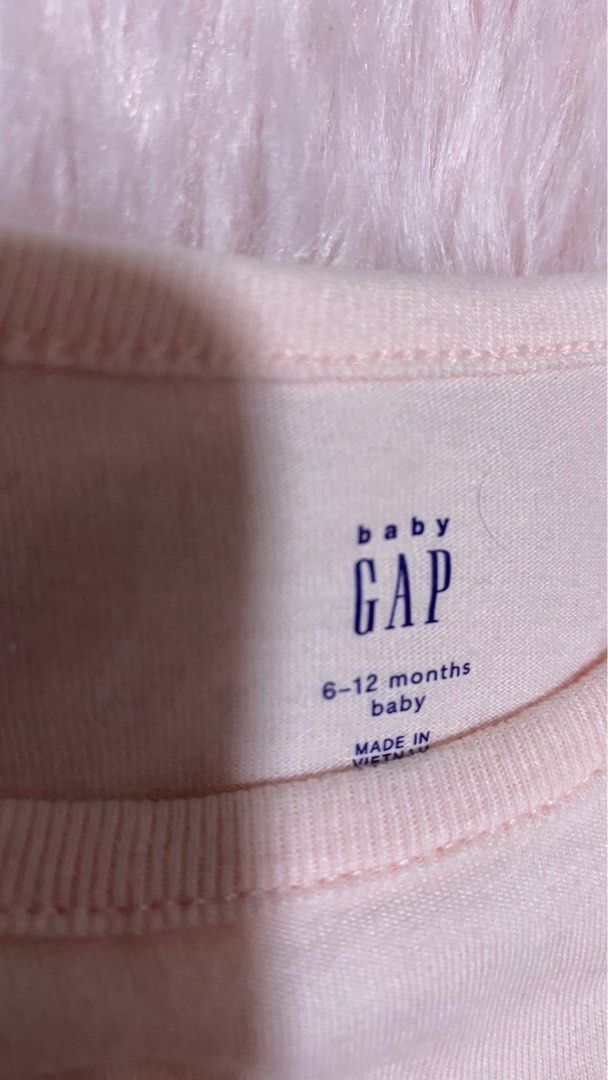 Gap Sleepsuit (Category: Babies & Kids Fashion) located in Quezon City. Submitted by superniceitems (Listing ID 1203858941, Image 2). Description: .