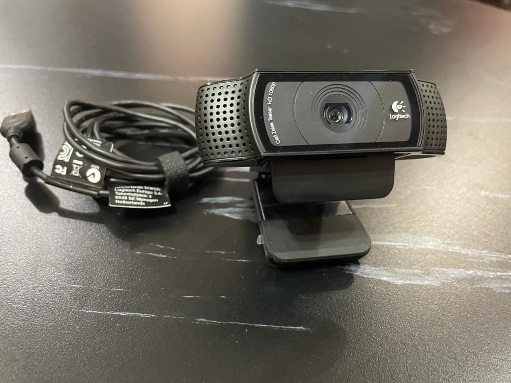 Logitech discount c920 zeiss