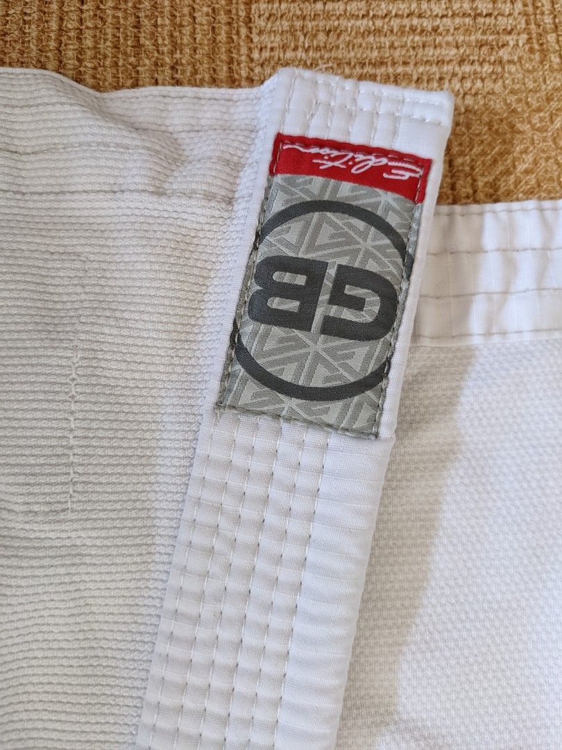 Gracie Barra BJJ Gi (A2) Brazilian Jiu Jitsu Great quality, Sports