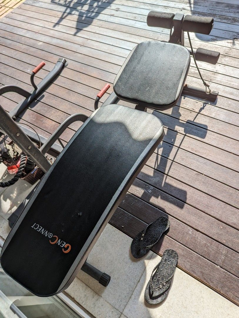 Gym bench, Sports Equipment, Exercise & Fitness, Cardio & Fitness ...