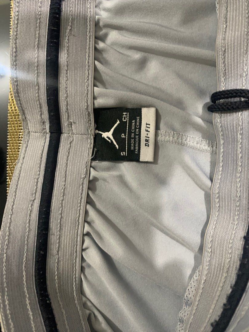 Jordan Alpha Shorts RARE COLORWAY (Category: Activewear) located in General Trias. Submitted by mavi30 (Listing ID 1203946324, Image 3). Description: .