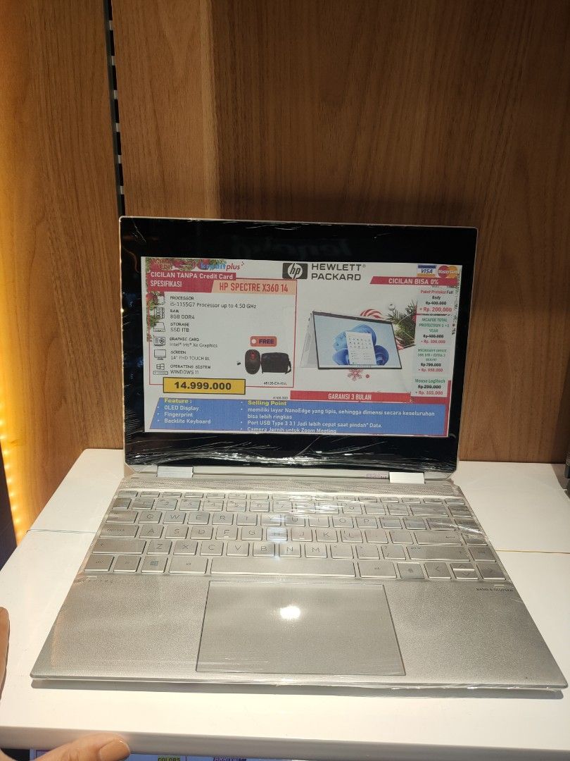 kredit laptop hp spectre x360 14, Electronics, Computers, Laptops on