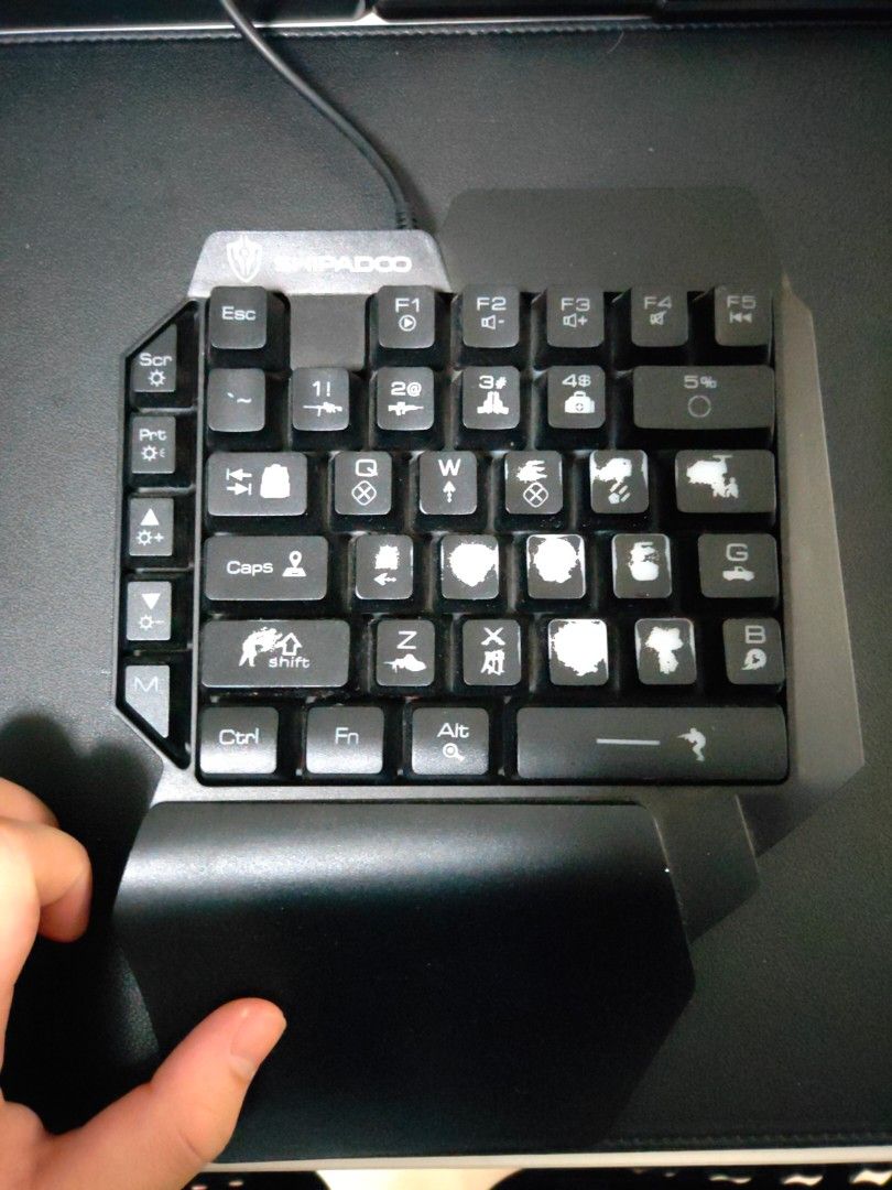 Half Computer Keyboard Left half keyboard with rgb backlit for fps gaming, Computers & Tech ...