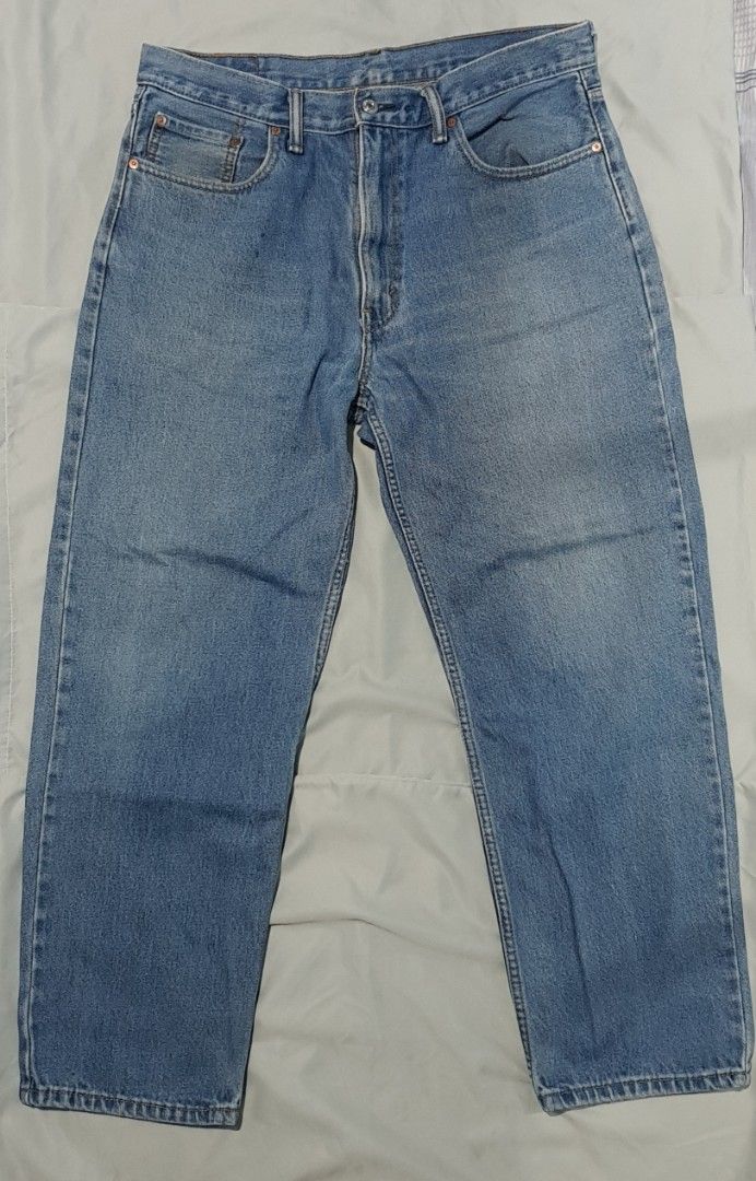 Levi's 550 jeans relaxed fit tapered leg, Men's Fashion, Bottoms, Jeans on  Carousell