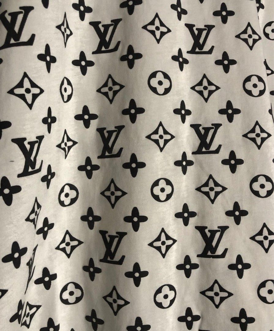 Louis Vuitton Big Logo In Black Monogram Background Comforter