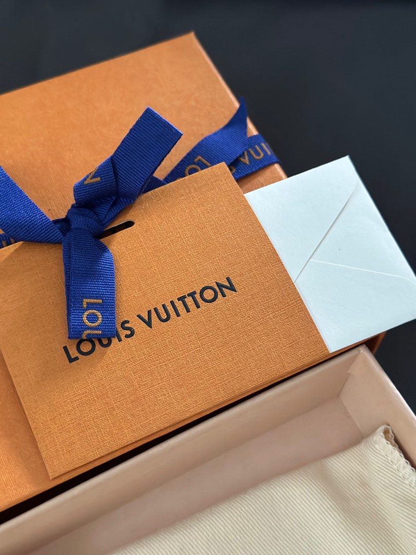 Authentic LOUIS VUITTON LV Gift Box Magnetic Empty Large Box 12x 11x 6  inches