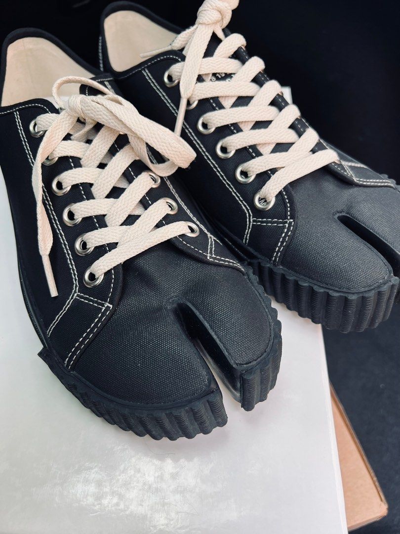 Maison Margiela Tabi Toe