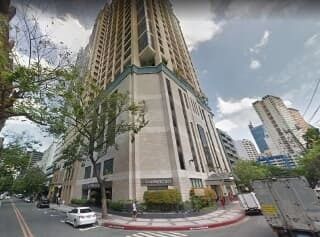 Makati City condominium unit at Mosaic Tower, Trasierra , Makati City P13.5 M
