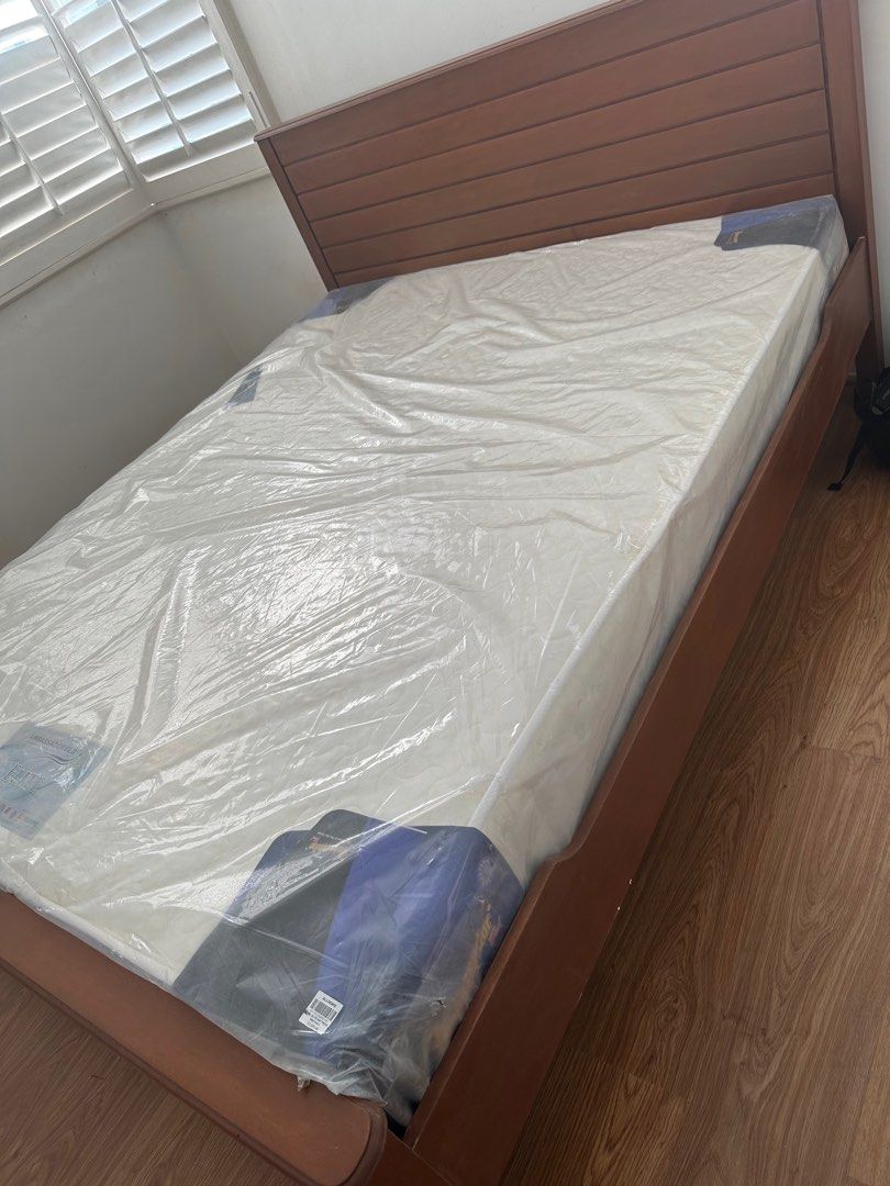 Mattress only for sale (Category: Bed Frames & Mattresses) located in Bacoor. Submitted by round7robin (Listing ID 1203810236, Image 3). Description: For sale mattress only.