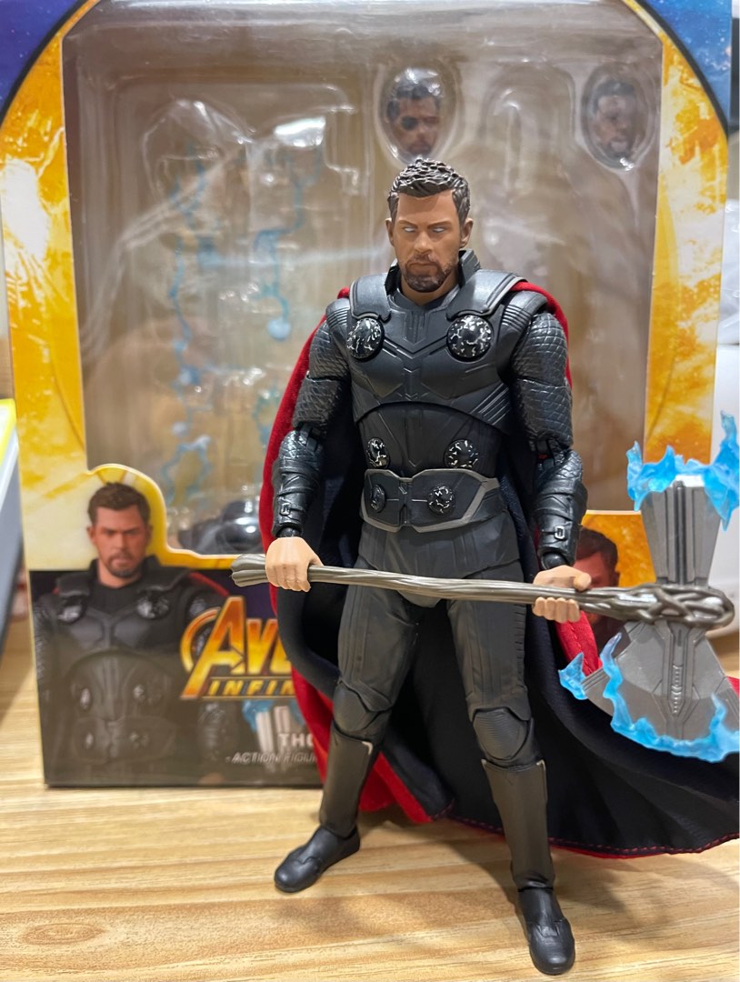 人気商品！】 MAFEX マフェックス インフィニティ・ウォー ソー THOR ...