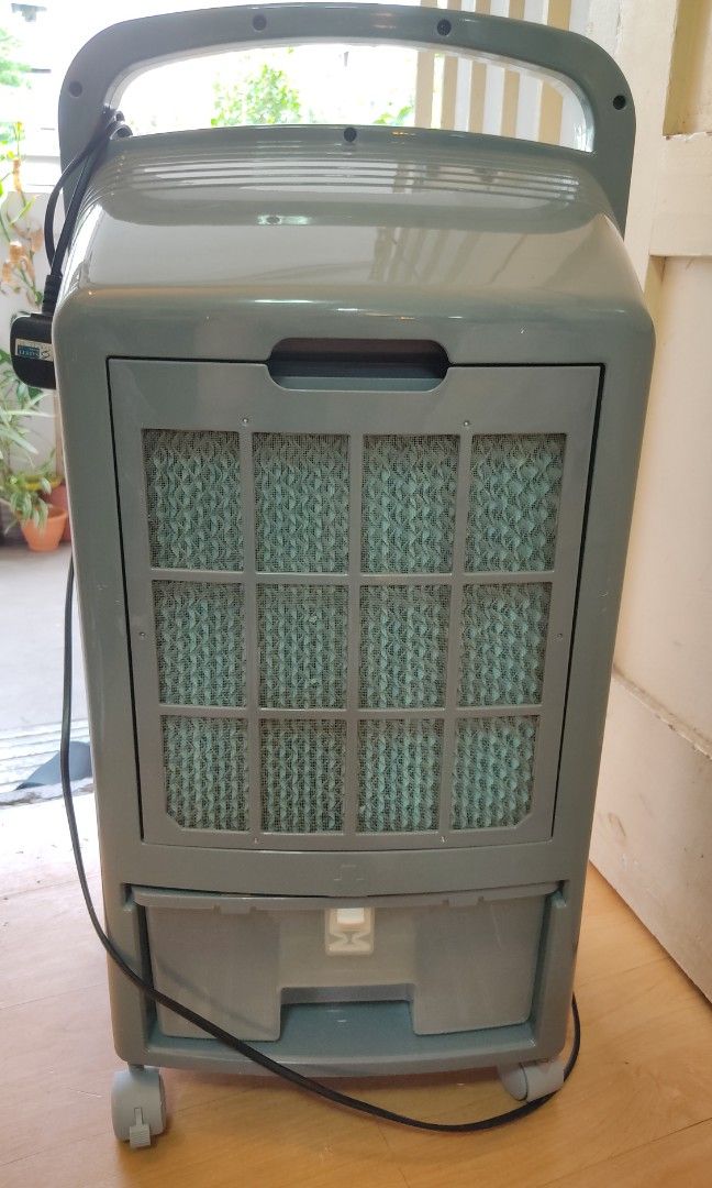 Mistral air cooler for spare parts, TV & Home Appliances, Air