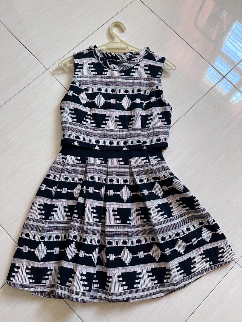 Images of latest korean dresses discount