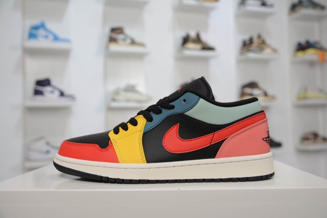 Nike color 060 2025