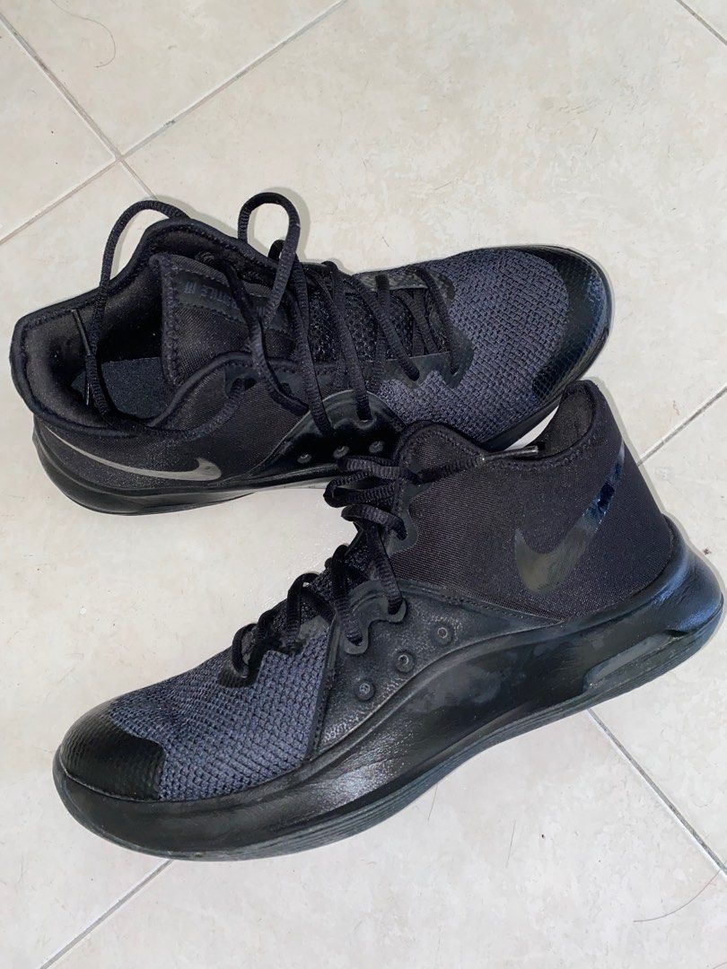 Nike air versatile 3 basketball shoes clearance