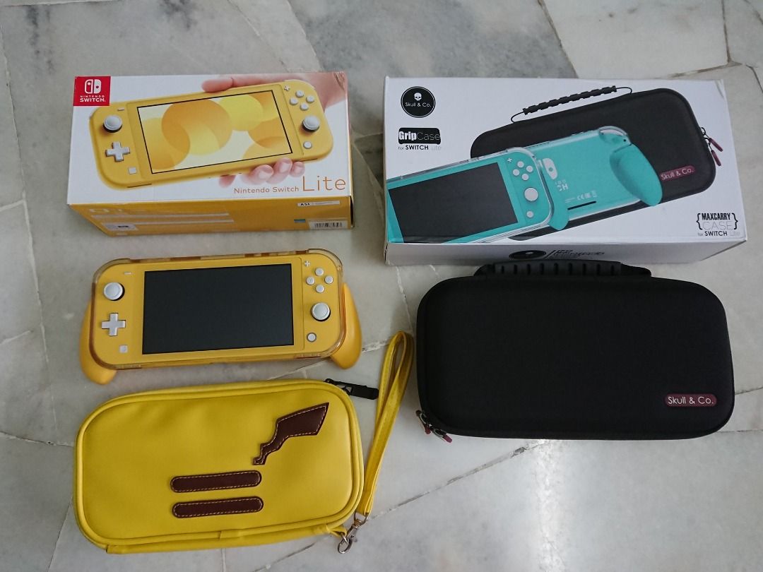 Nintendo switch lite grip skull and co sale