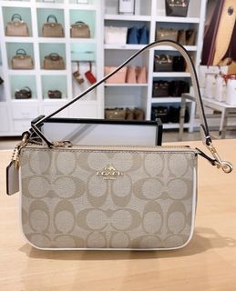 BRAND NEW Nolita 19 - signature canvas