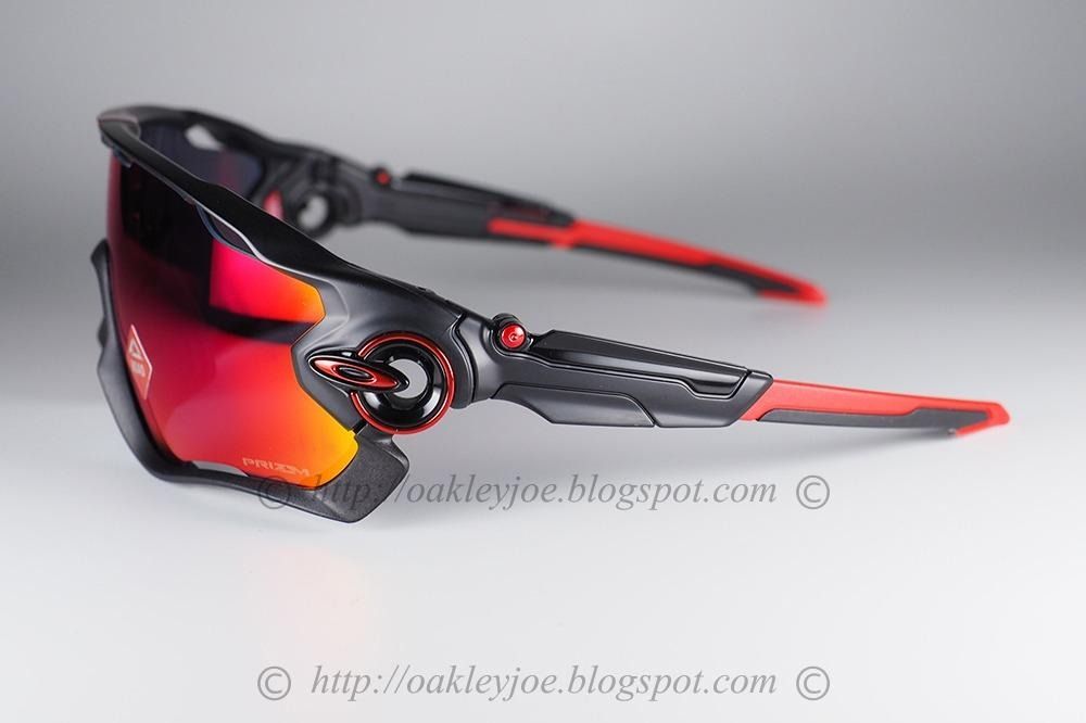 Oakley Jawbreaker Asia Asian Fit matte black prizm road red