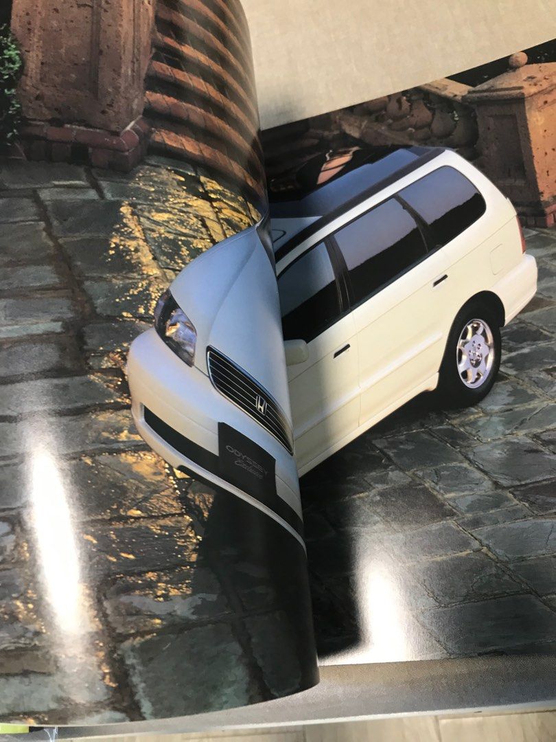 日本版本田odyssey catalog, 汽車配件, 其他 Carousell
