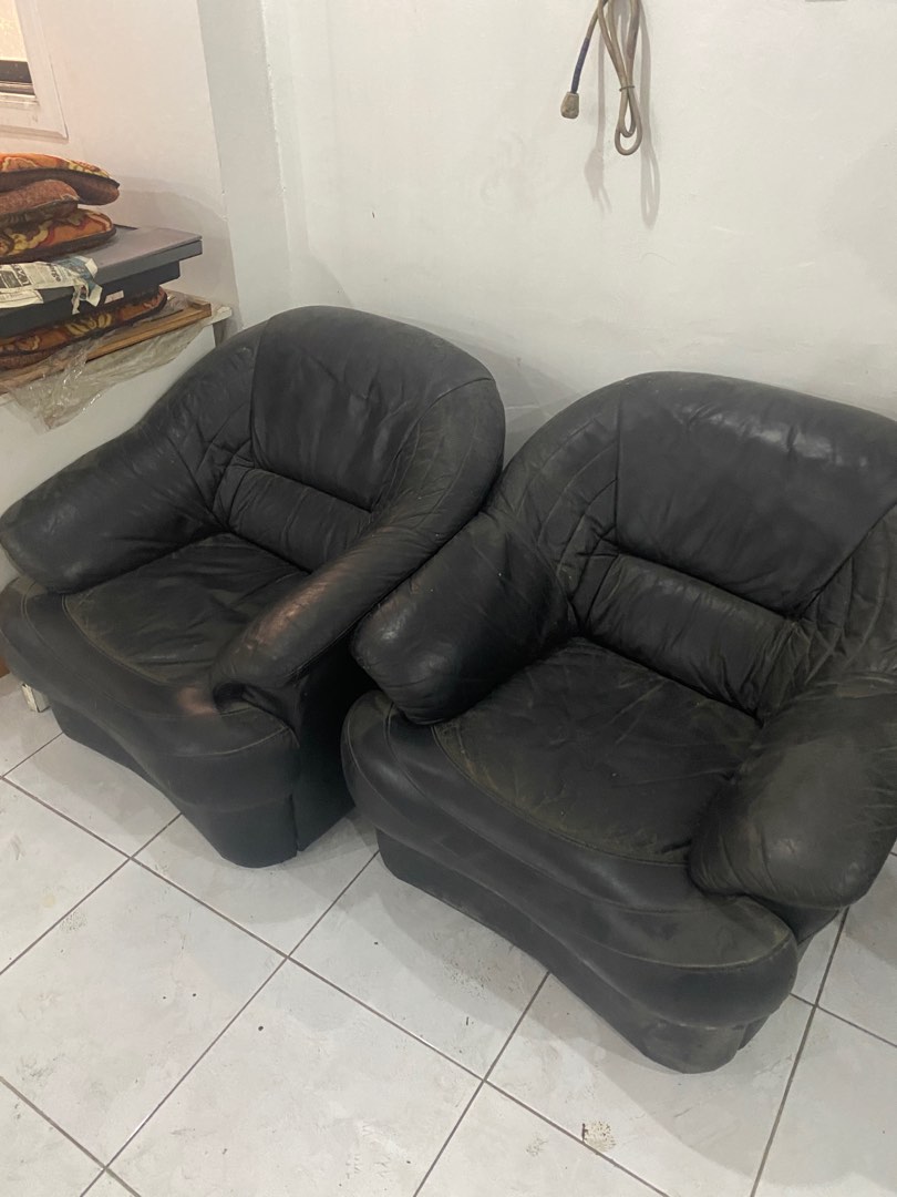 Old Sofa Set, Furniture & Home Living, Furniture, Sofas On Carousell