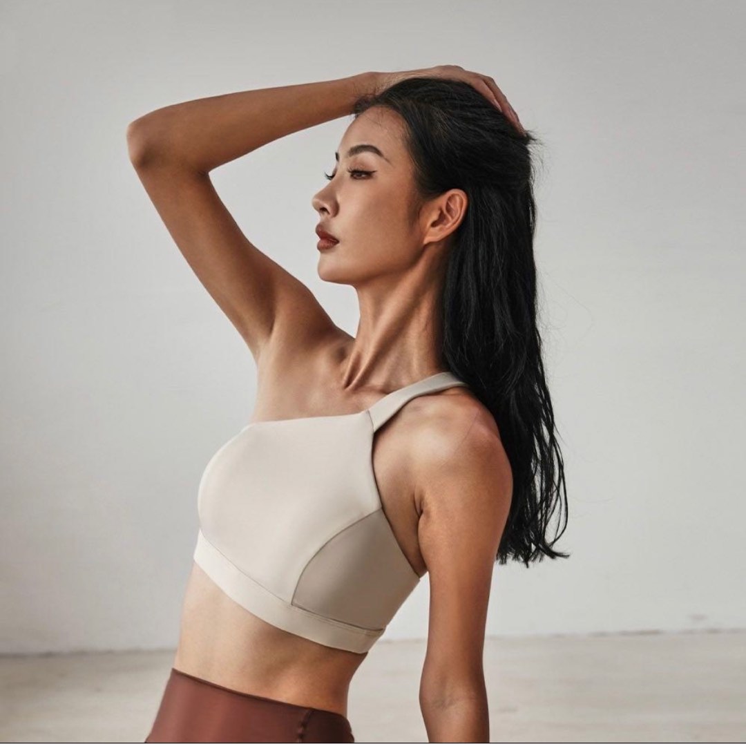 One sided Sports Bra, Women's Fashion, Activewear on Carousell
