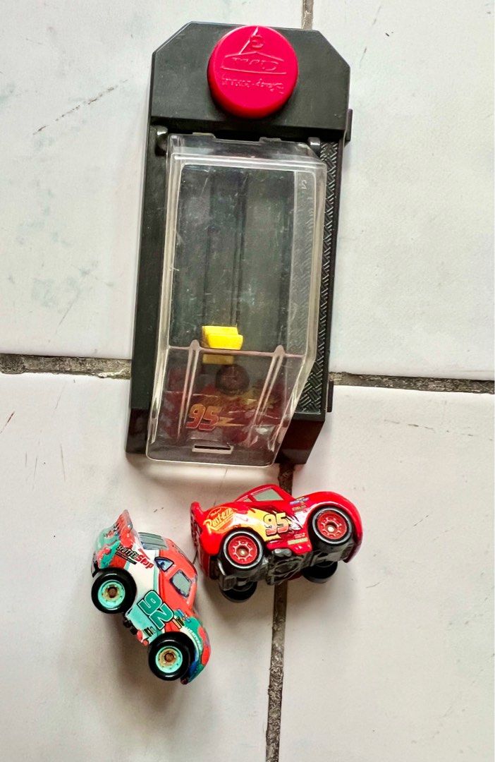 Original Mattel Disney Pixas Cars Mini Racer Lightning McQueen with ...