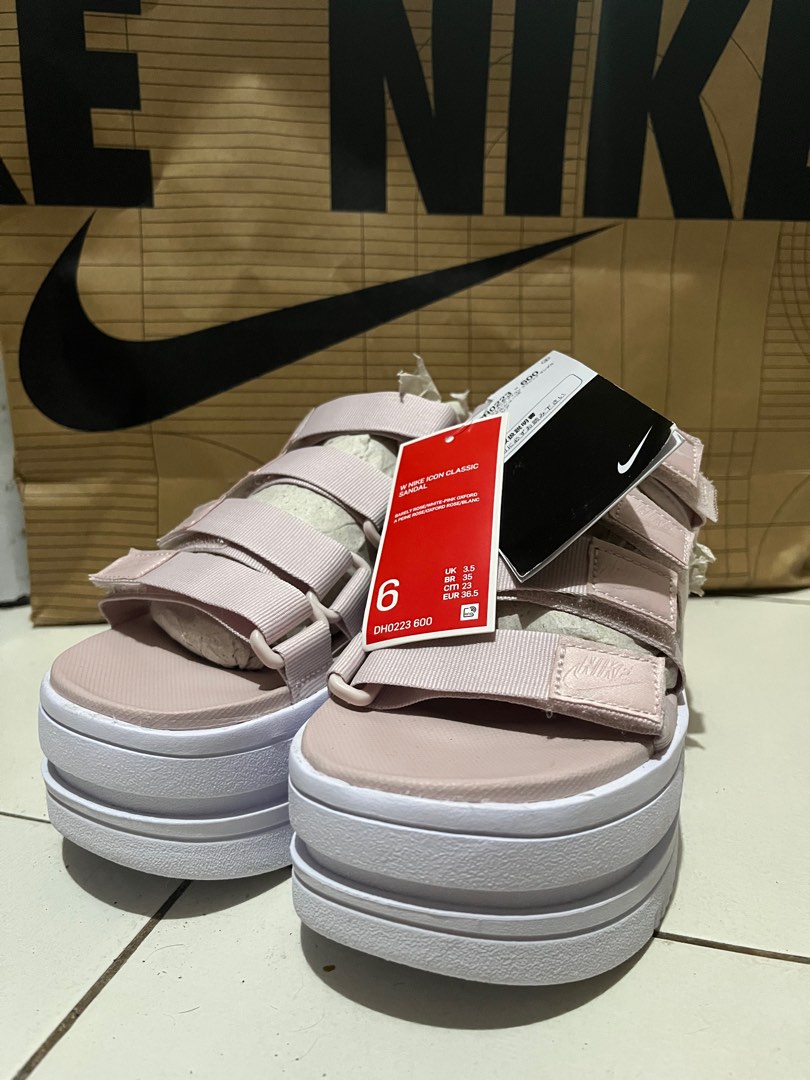 womens nike sandal trainers