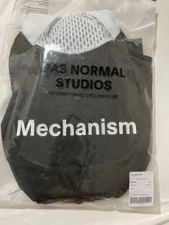 Pas Normal Studios - Dark Olive - Medium