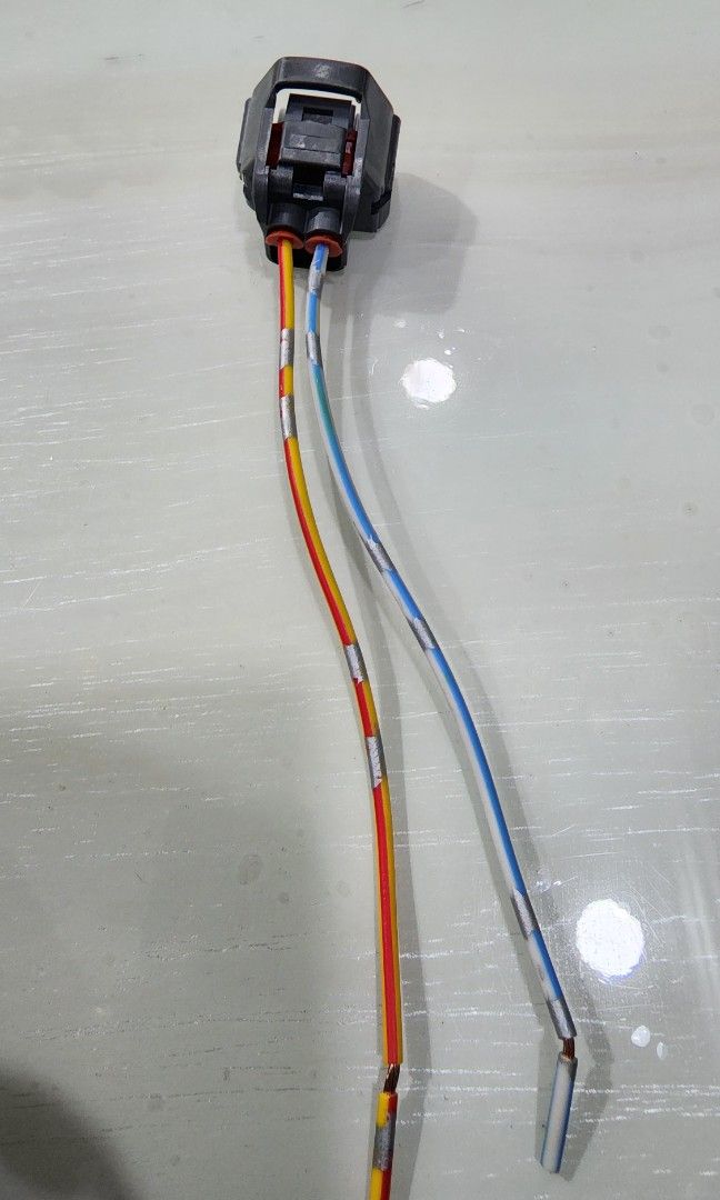 Perodua Viva Cam Shaft Crank Shaft Sensor Socket Connector 2Pin, Auto Accessories on Carousell